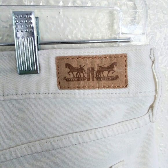 [ LEVI'S white stretch denim leggings like new ] - Picture 5 of 6